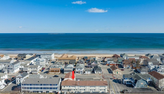 NEW TO THE MARKET - 1 block from the beach!