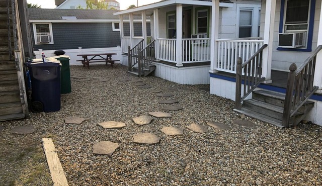 New to VRBO! Charming 2 bedroom cottage just steps from the beach!
