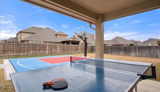 New to Vrbo - Family Escape w/Basketball,Ping-Pong,MediaRm+More!
