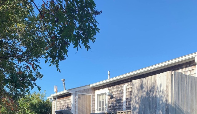 New to VRBO! Favorite spot of the famous photographer Alfred Eisenstaedt