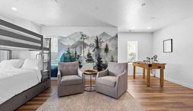 New Townhome | Downtown SLC | 2 Car Garage