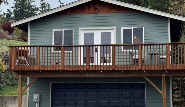 NEW Tranquil 1-bedroom guest house with water view in Port Townsend