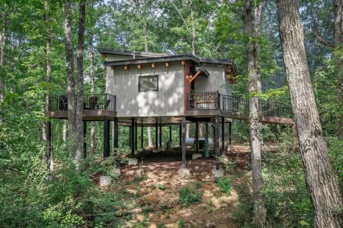 NEW - Treehouse - Twilight