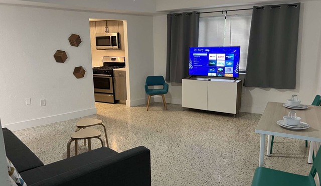 ✨New Two Bedroom plus Free Parking