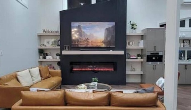 New Unique Luxury Home with Private Courtyard! (Brand New Build)