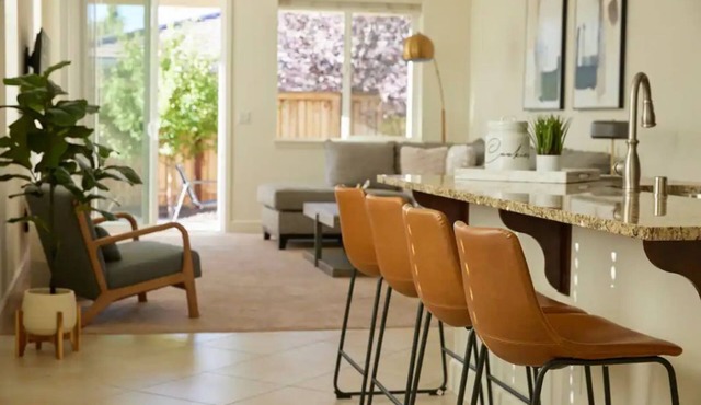 ★NEW★ Upscale House, Tahoe 30-min w/Cal King