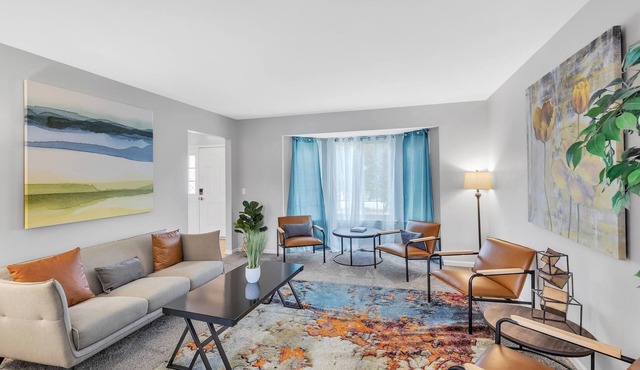 NEW! Victors Homebase (4-Bedroom) - Pets Allowed