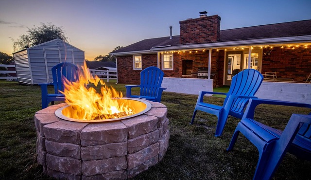 NEW*Villa*FirePit+ BBQ+ MassageChair+NewRiverGorge