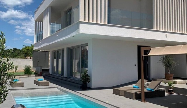NEW! Villa Lumiere With Heated Pool in Cavtat