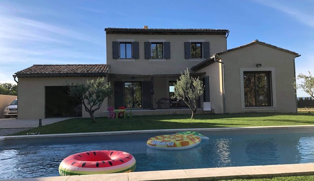 New villa type mazet provençal charming 125m ² - French property