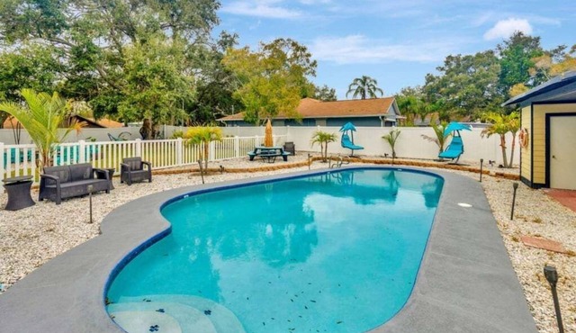 NEW! Villa Valentino Luxury 8BR Villa with Heated Pool