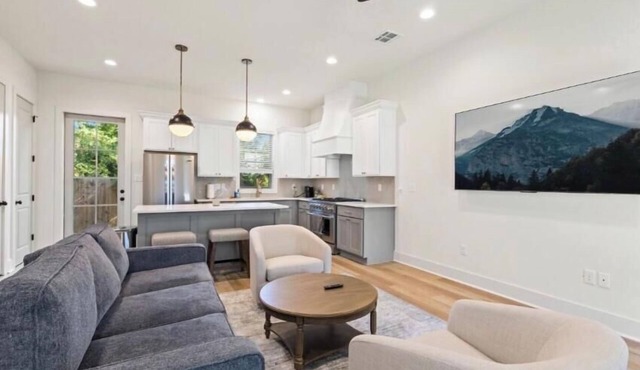New Walk-On River Ranch Condo