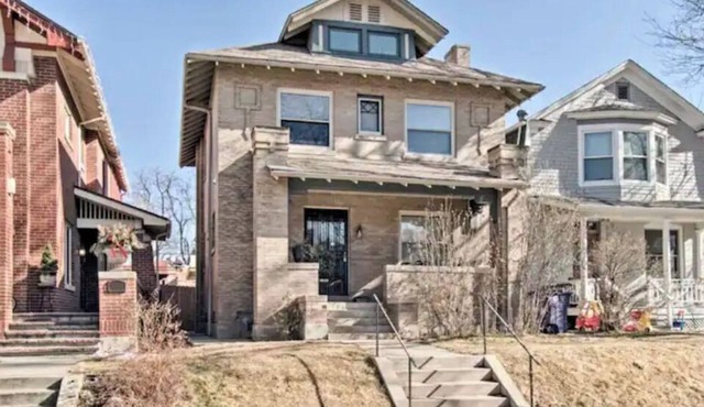 NEW! Walker's Paradise Apartment in Congress Park