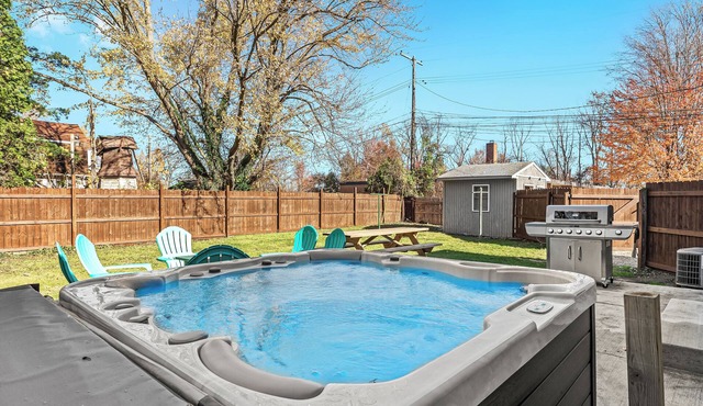 New! Warm & Cozy 3BR w/Hot Tub, Firepit & BBQ!