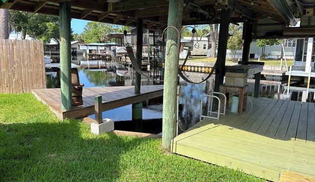 New Waterfront 3/2 Fishing Oasis in Suwannee Town by the Gulf of Mexico