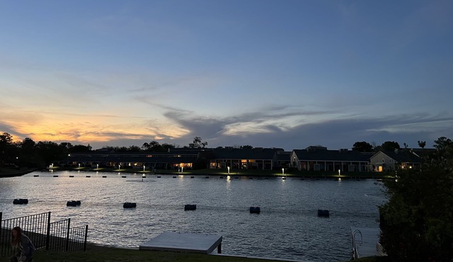 New Waterfront House with Golf Cart!