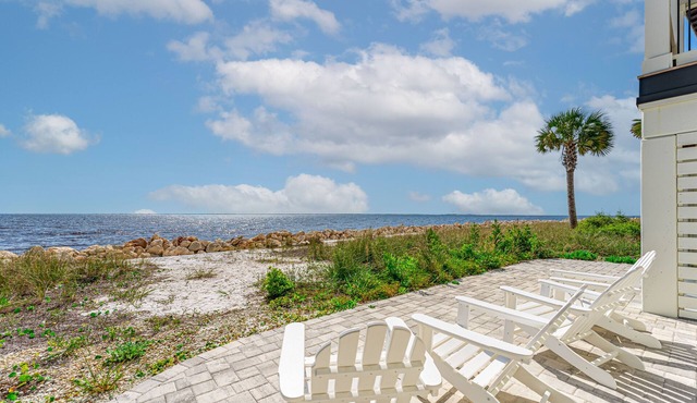 New Windmark Phase 1 home on the beach with amazing views.