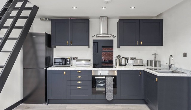 New York Living in Yorkshire - Sleeps 4