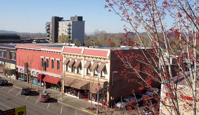 New York Style Loft/Condo in Oldest Historical Building In Downtown Salem Oregon