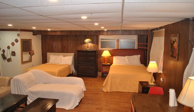 Newark Hansbury Multi Level House