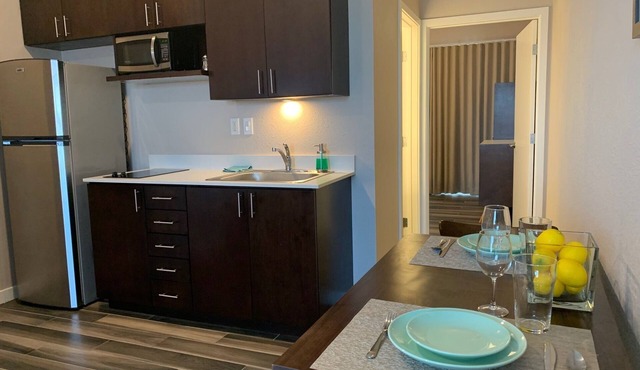 Newer private apart-hotel suite in Old Town