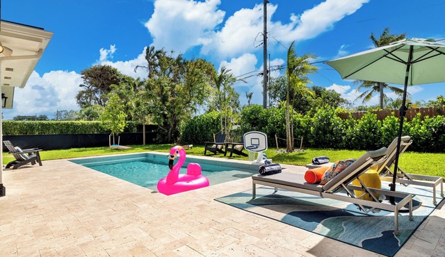 NewHeatedPool*Walk2Beach*BeachShuttle*Gameroom*BBQ*