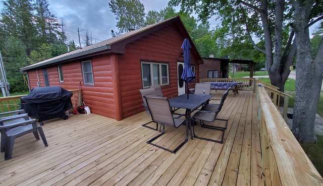 Newley renovated 3 bed room 2 bath, on Indian river with boat dock, 1,092 sq ft