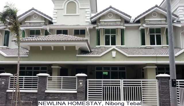 NEWLINA HOMESTAY, Nibong Tebal, Seberang Perai Selatan, Penang, Malaysia.