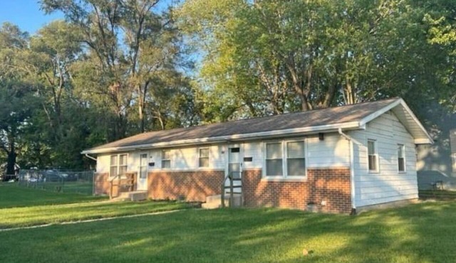 *NewListing* 1 BR Home | Wifi | Pet Friendly | IWU