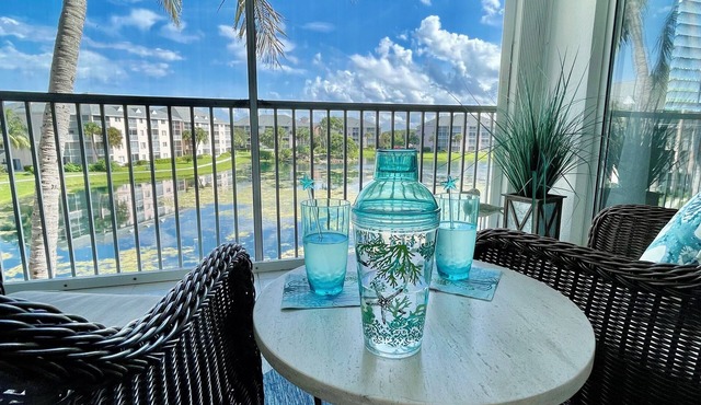 Newly Available Jupiter Bay Condo 3rd Floor Views of Ponds hosted by A&E Hosts!