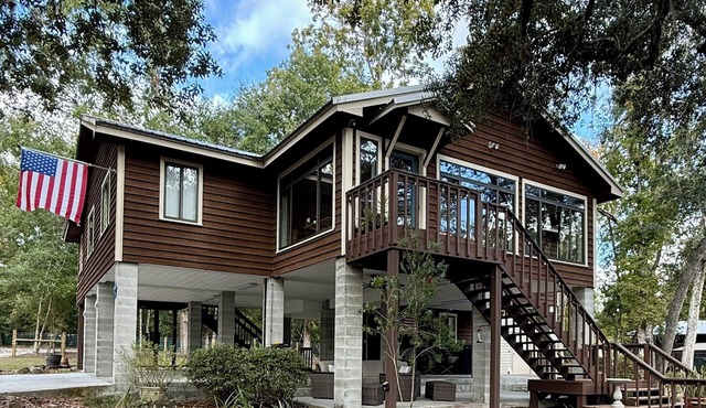 NEWLY AVAILABLE - Santa Fe River Treehouse