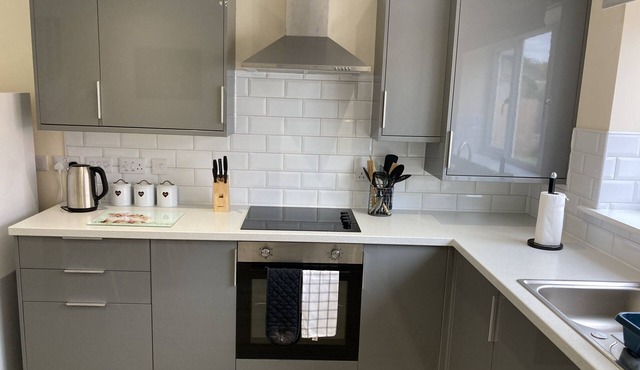 Newly Built 3 bedroom house with ample parking 2