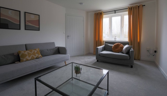 Newly Built 4Bed House 15 mins to Newport/Cardiff