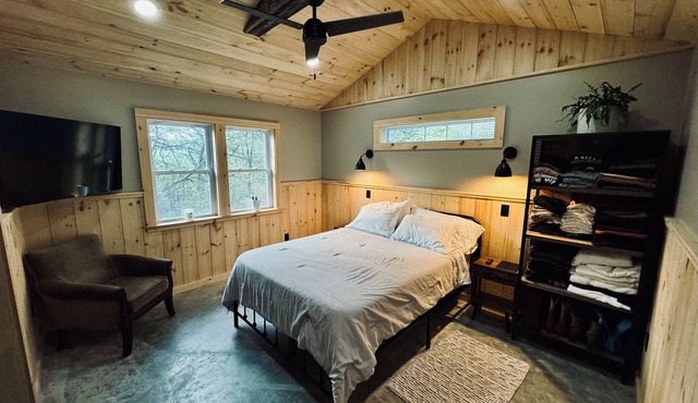 Newly Built Cozy Country Guesthouse; 5 miles to Cooperstown