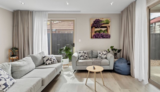 Newly built cozy double storey 3 bed room house at Prospect.