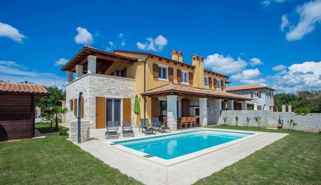 Newly built holiday home for 6 persons, suitable for wheelchair users