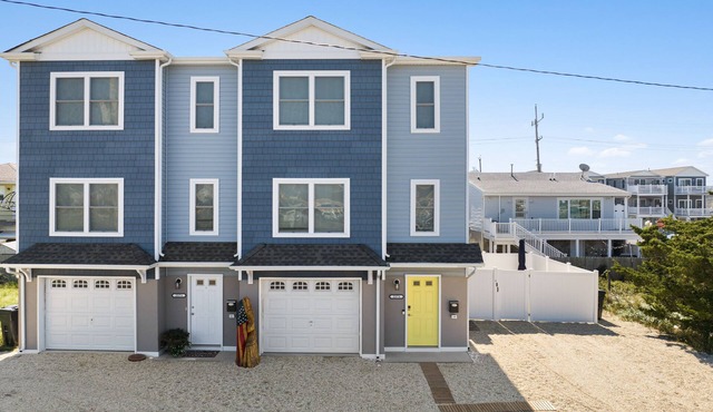 Newly Built Luxury Townhouse in Ortley Beach!