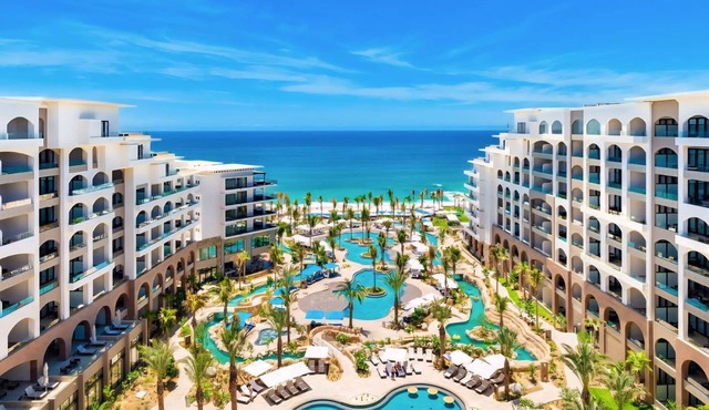 Newly-built luxury Cabo resort, gorgeous beach, 1, 2 & 3 bedrooms available.