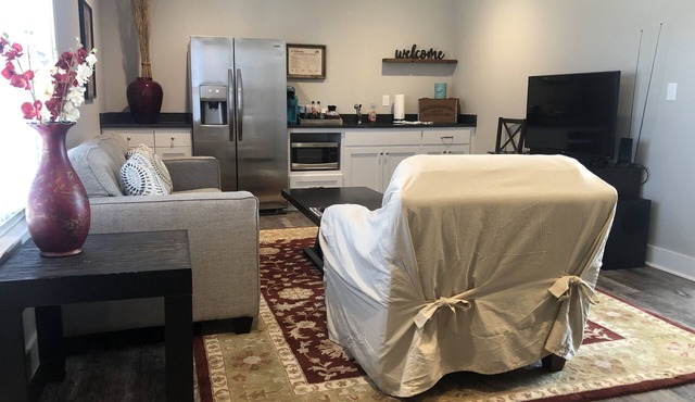 Newly built private garage apartment in Little Rock's Heights neighborhood!