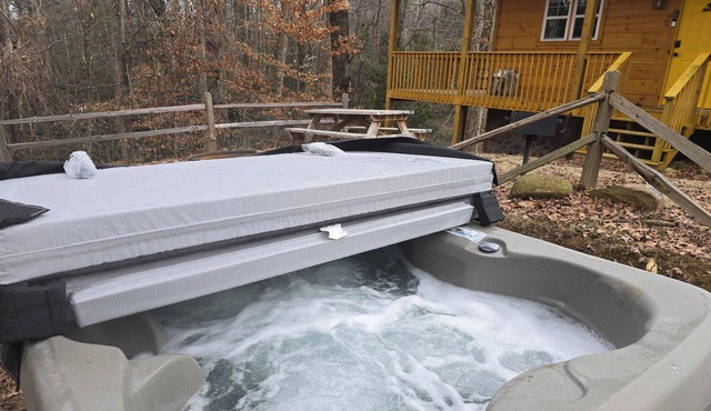 Newly Built Smokey Moutain Cabin Near Gatlinburg