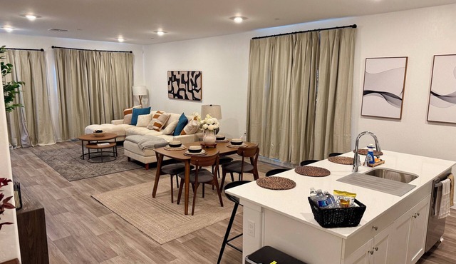 Newly built, stylish 3BR/2BA home in a quiet Bakersfield neighborhood.