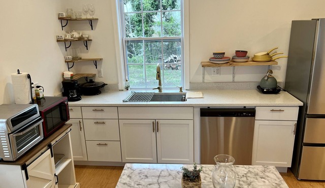 Newly Built two bedroom house 🏡10 miles from Washington DC