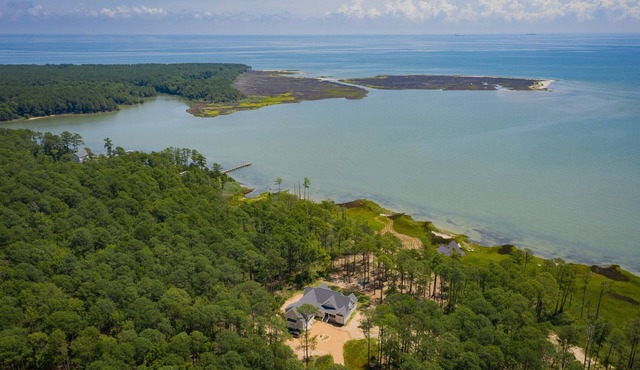 Newly Built Waterfront Home on Galway Bay with Sandy Beach, Dock and Hot Tub.