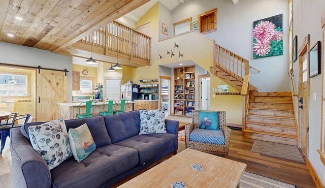 Newly constructed home with firepit and large deck walk to the beach and golf