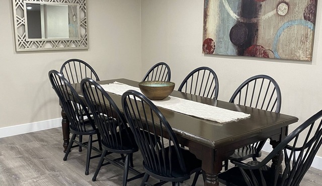 Newly Finished 3bed 2 bath (Basement Apartment)