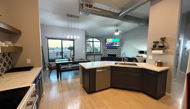 NEWLY LISTED 3BR, 3BA Condo! Pool/Spa & sunset views from 3 private balconies!