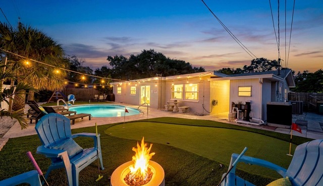 Newly Redesigned Backyard | Heated Pool | Putting Green