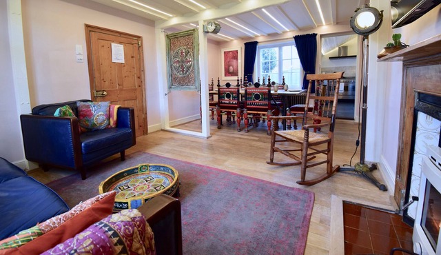 Newly refurbished 3-bed cottage in the ancient seaside town of Winchelsea.