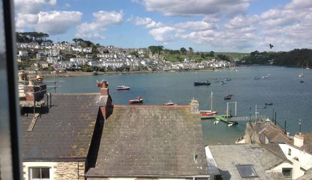 Newly refurbished 7-Bed Cottage in Polruan, Fowey