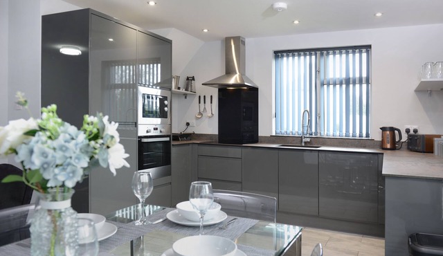 Newly refurbished high spec house with all essential amenities